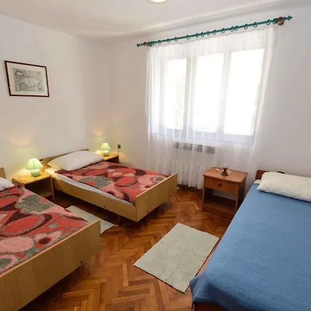 In - Istrien 10988 Apartamento Pula